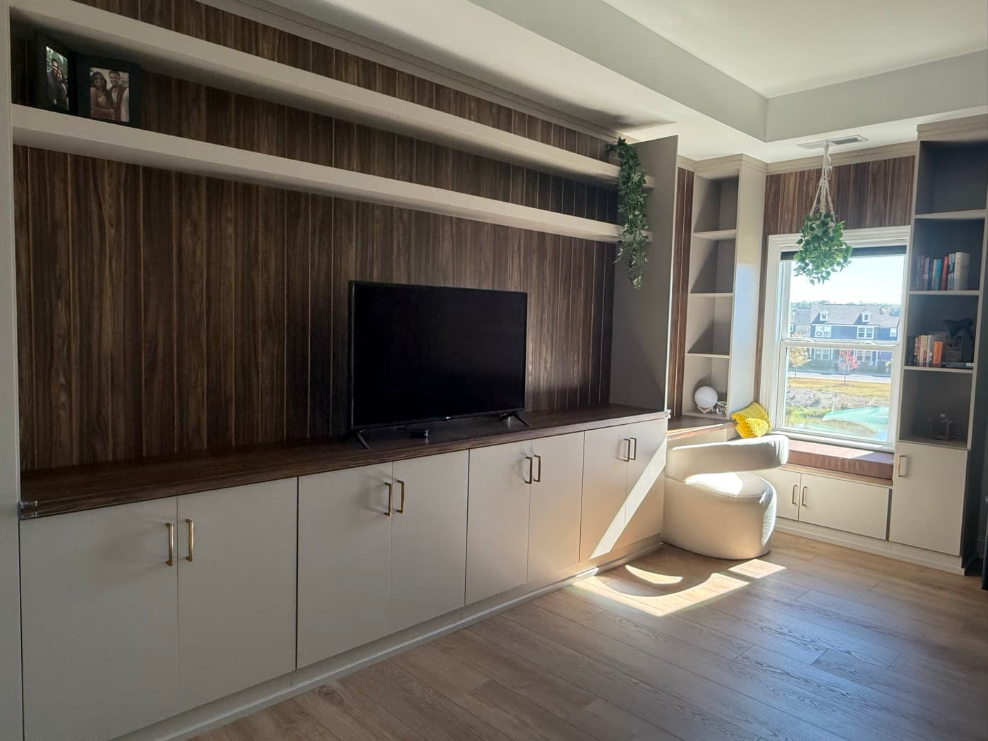 Suwanee, GA · Home-office built-ins with desk and shelving.